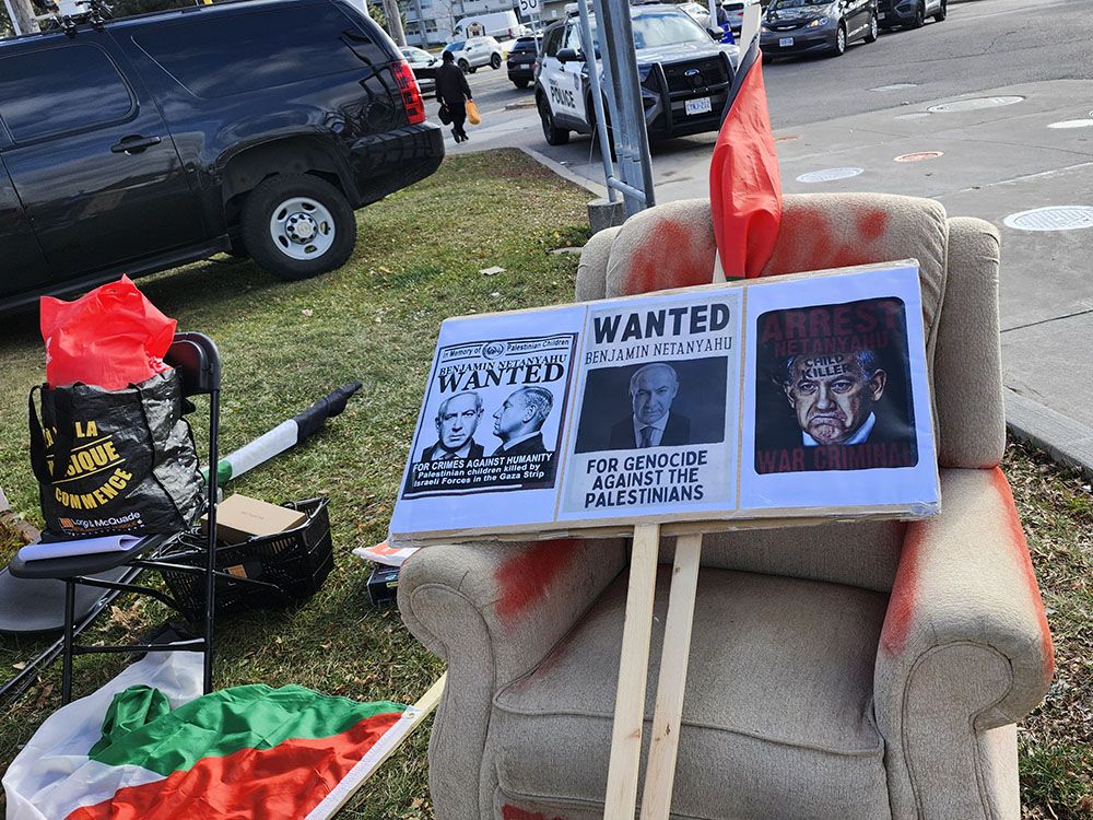 NextImg:Ezra Levant returns to weekly pro-Israel rally where he was arrested trying to film 'Hamas protesters'