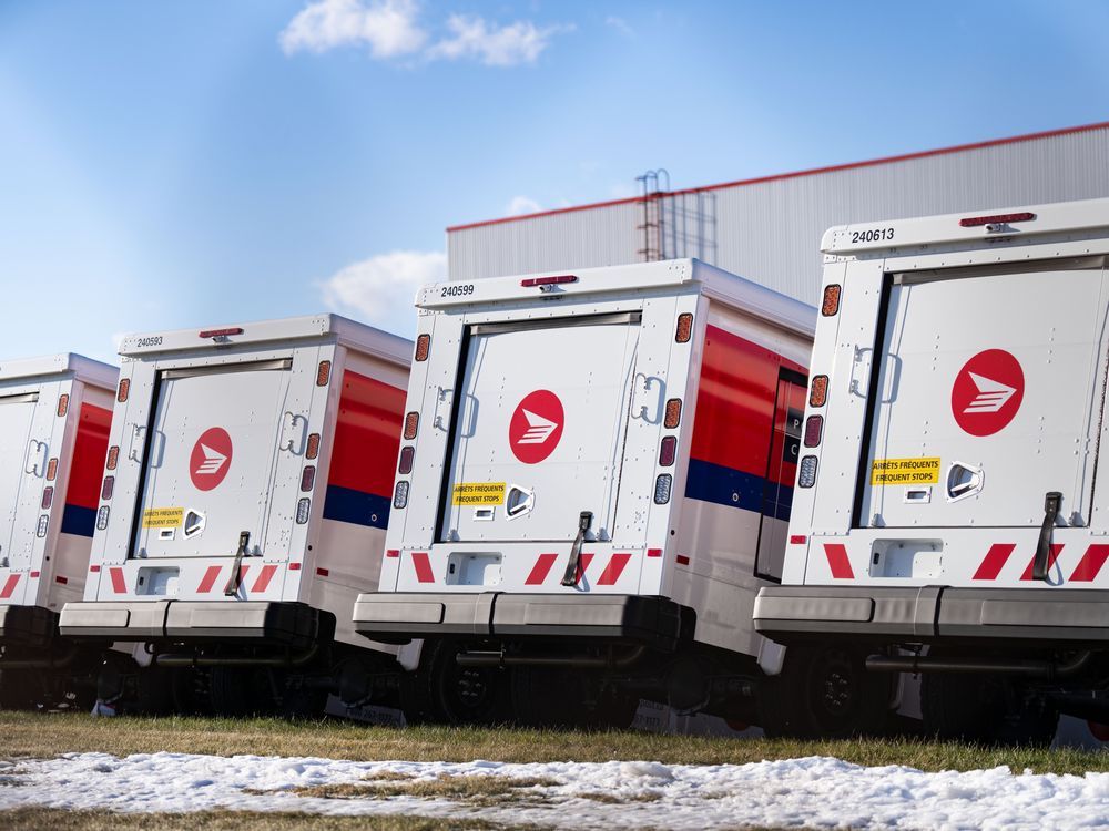 NextImg:Canada Post operations to resume on Tuesday, company says