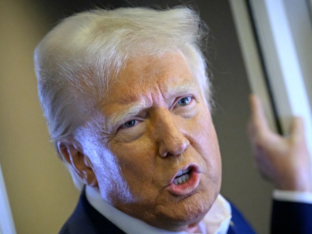 NextImg:Trump thinks Canada is a 'country that should be a state' and other Air Force One thoughts