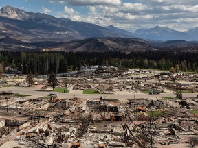 ‘We have to go’: The inside story of Jasper under siege by wildfire ‘We have to go’: The inside story of Jasper under siege by wildfire