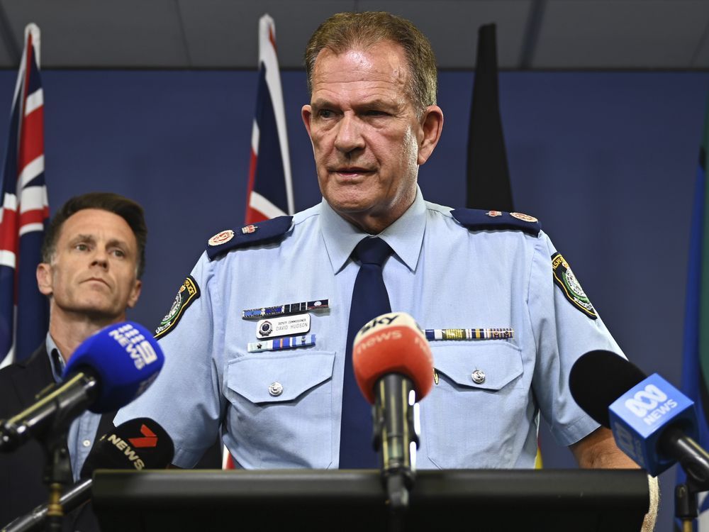 NextImg:Australian police find explosives they suspect are part of an antisemitic plot