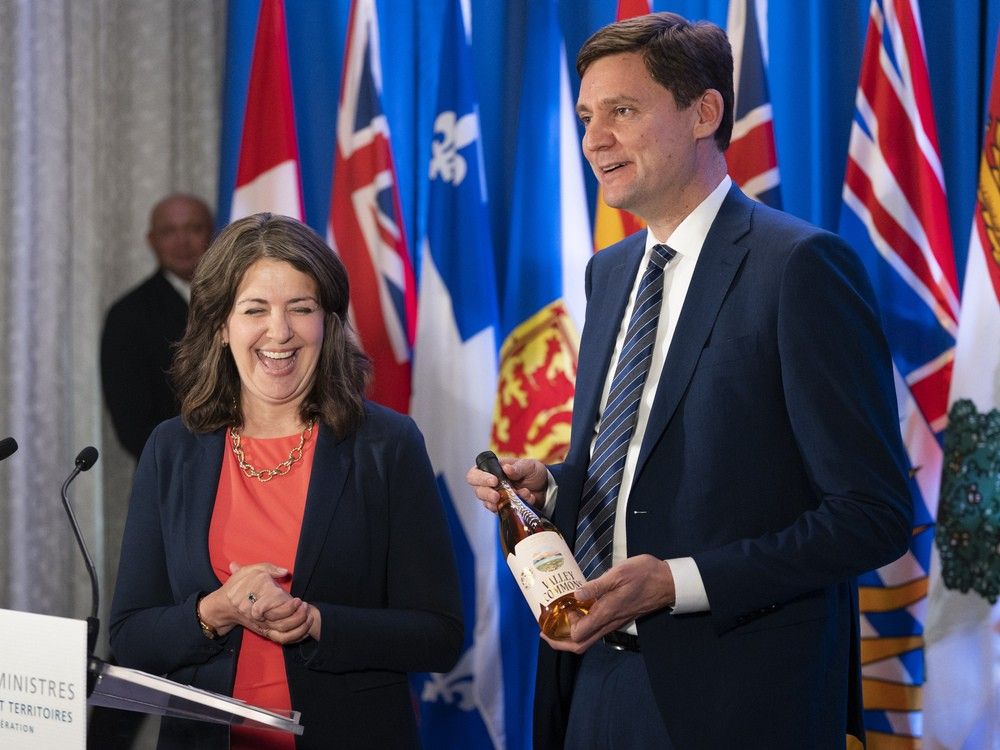 NextImg:Western premiers call for a 'better deal' as equalization payments hit record $26.2B