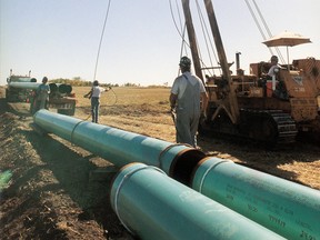 ‘Painful’: How Canada could actually cut off oil to the United States ‘Painful’: How Canada could actually cut off oil to the United States
