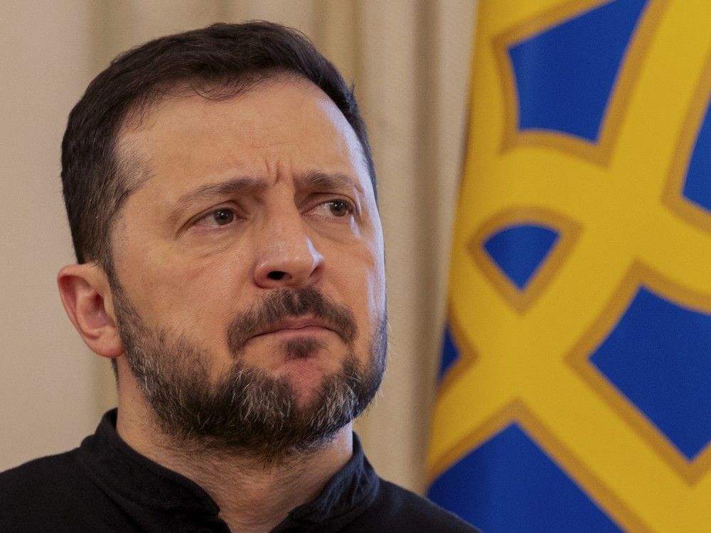 NextImg:Zelenskyy would surrender Ukraine's presidency for peace or NATO membership 