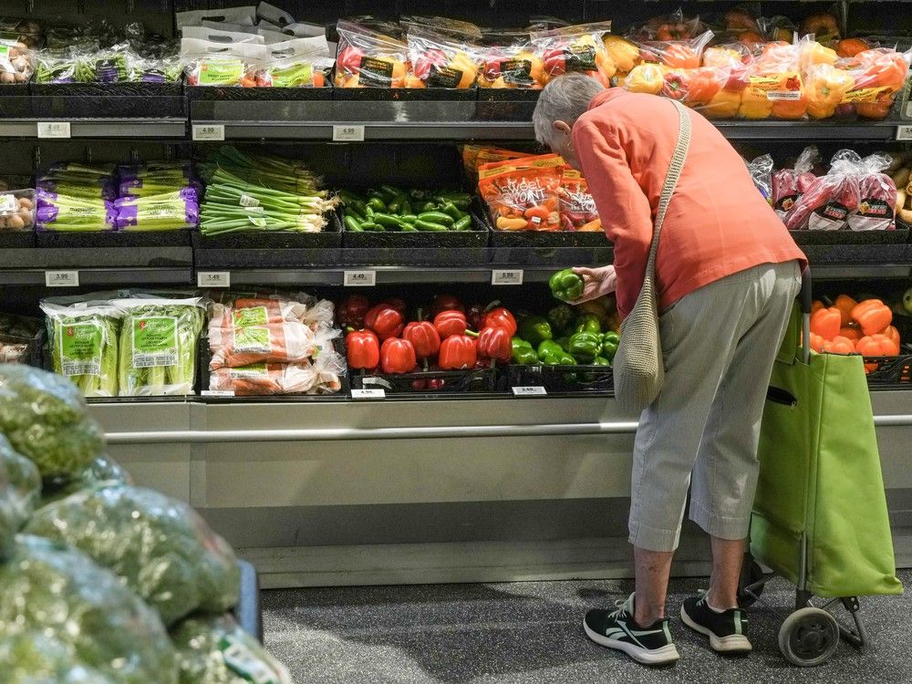 NextImg:Shoppers' shift from U.S. products has grocers seeking out more Canadian, international options
