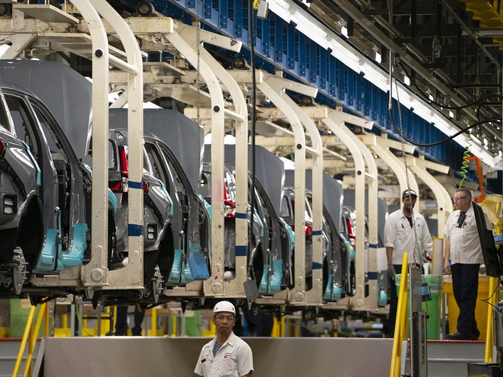 NextImg:After steel and aluminum, Trump threatening tariffs on Canadian cars up to 100 per cent