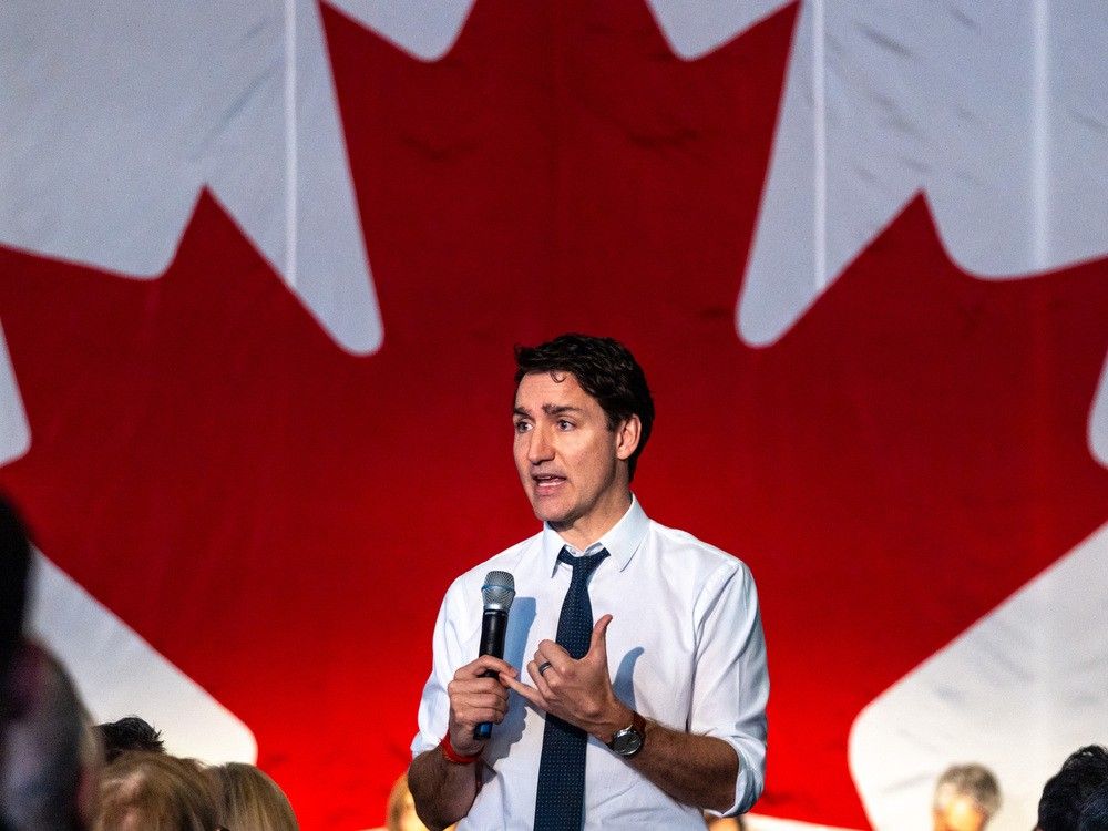 NextImg:Justin Trudeau announces $3.9B high-speed rail between Quebec City and Toronto