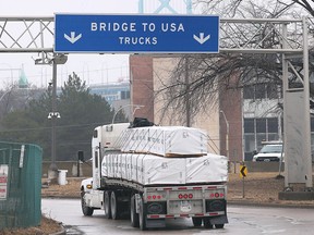 Canadian forestry industry fears being in Trump’s sights Canadian forestry industry fears being in Trump’s sights