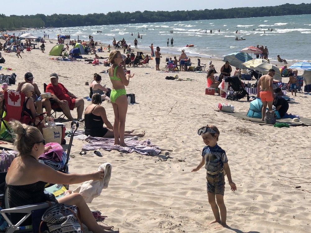 NextImg:Ontario tourism operators seeing staycation surge amid tensions with U.S.