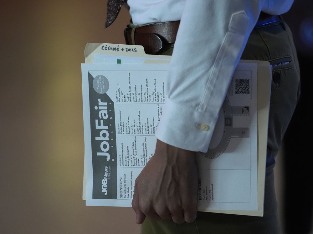 NextImg:U.S. unemployment ticks up to 4.1% following trade threats