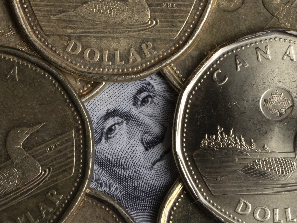 NextImg:40% of Canadians fear losing their jobs due to Trump's tariffs: poll