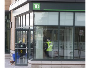 Ontario robber who hit 10 banks declared dangerous offender Ontario robber who hit 10 banks declared dangerous offender