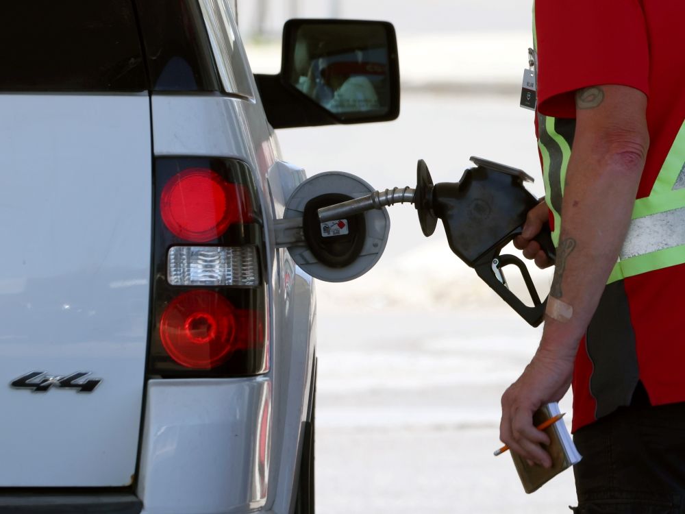 NextImg:Jamie Sarkonak: Plunging gas prices? More like fake Liberal charity