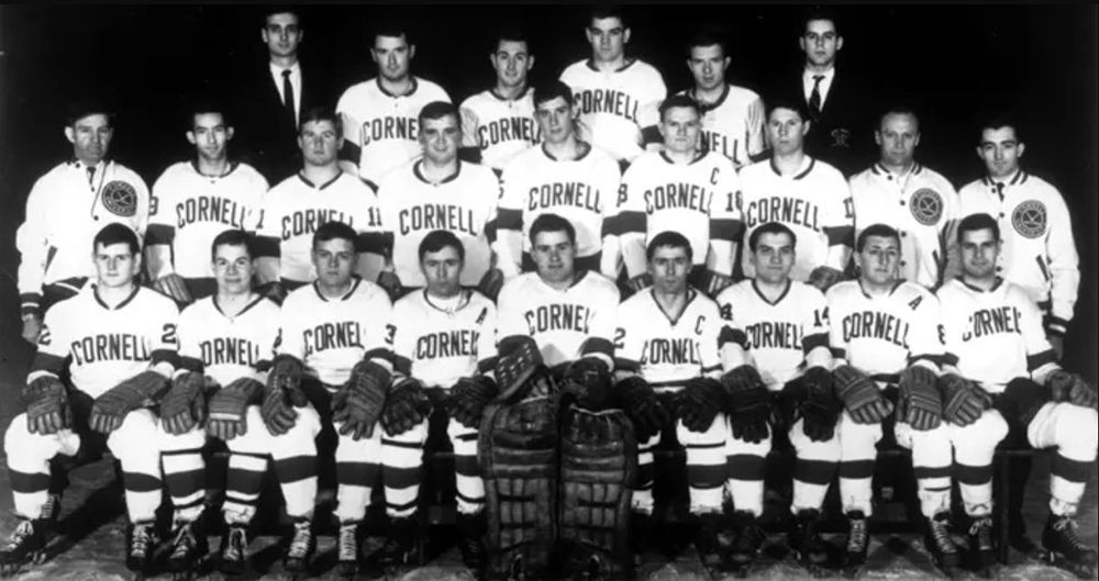  Goalie Ken Dryden, bottom middle, with Bob McGuinn standing behind him on the Cornell men’s hockey team, 1966-67.