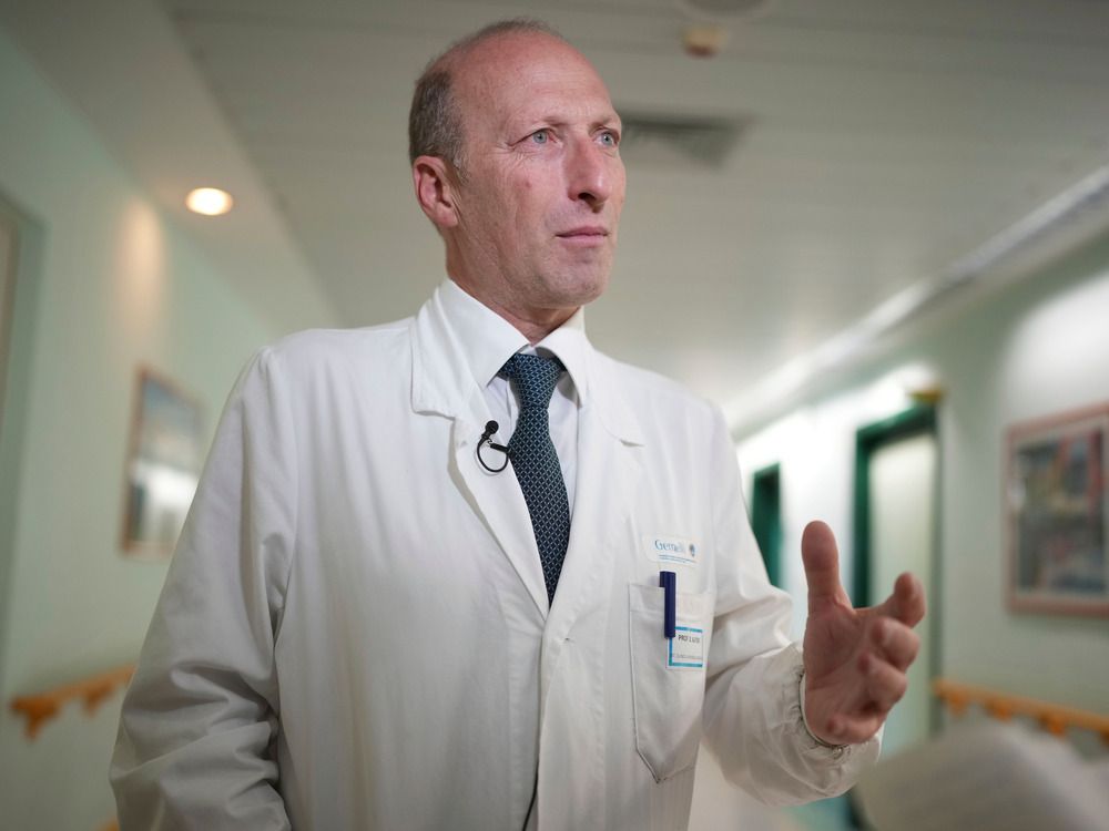 NextImg:Pope's doctor says Francis died 'without suffering, at home'