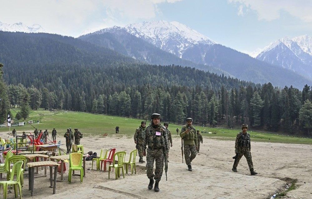 NextImg:Pakistan says it has 'credible intelligence' India will attack within days