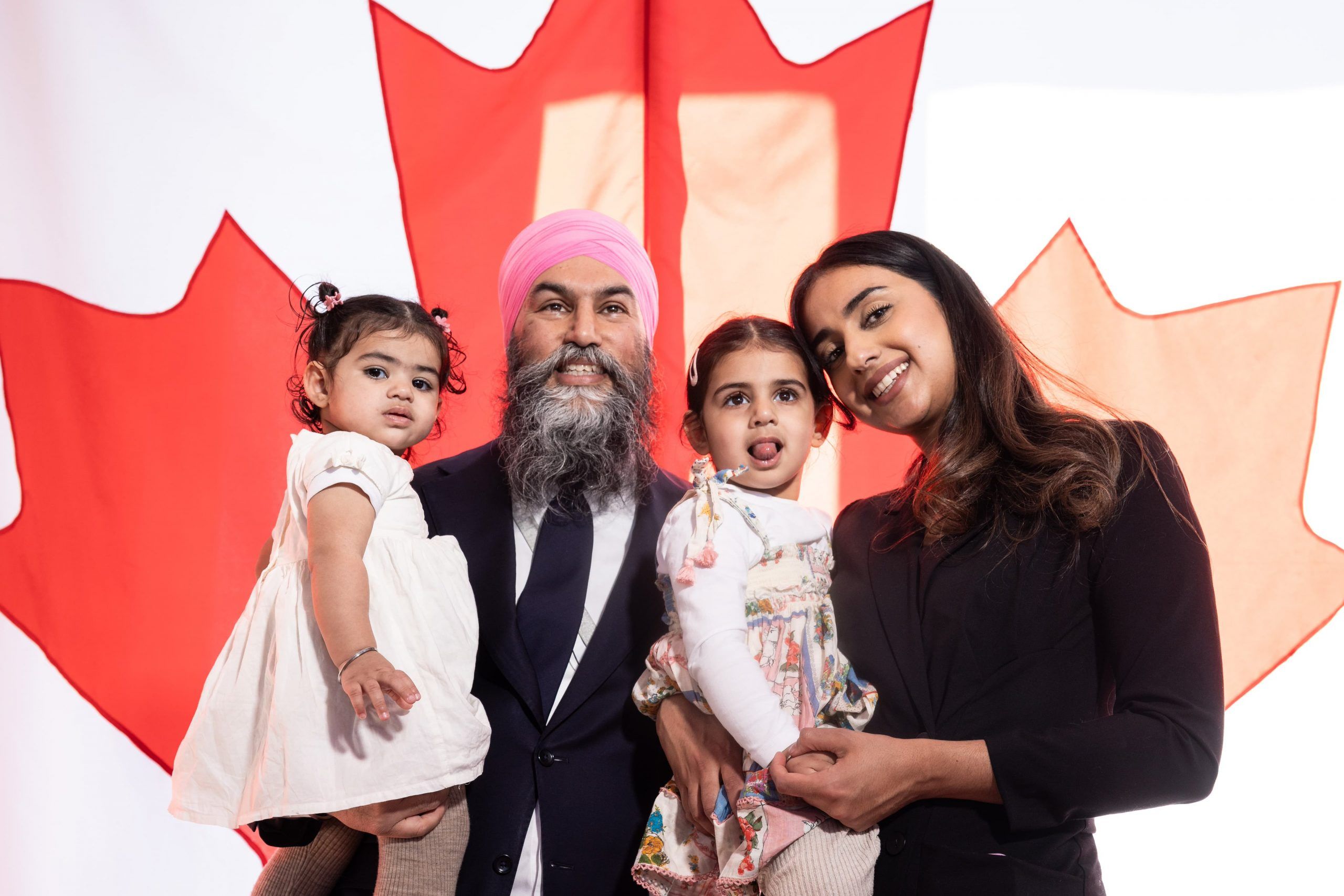  Jagmeet Singh with his wife Gurkiran Kaur Sidhu and two young daughters.