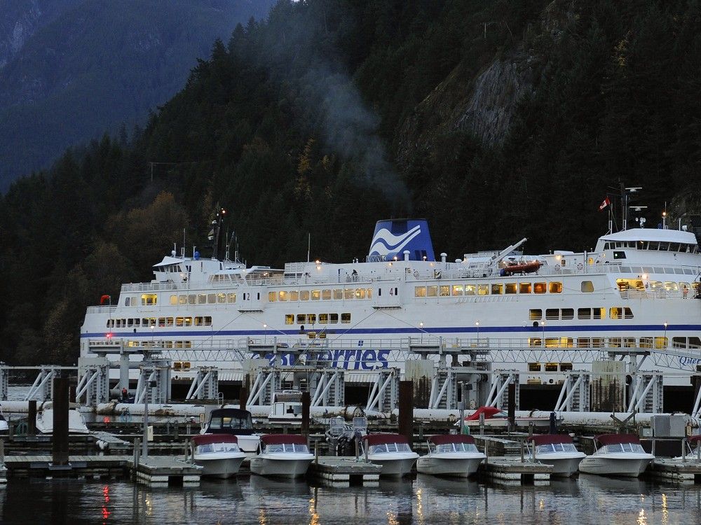 NextImg:Tugboat brings in B.C. ferry after mechanical failure strands passengers for hours
