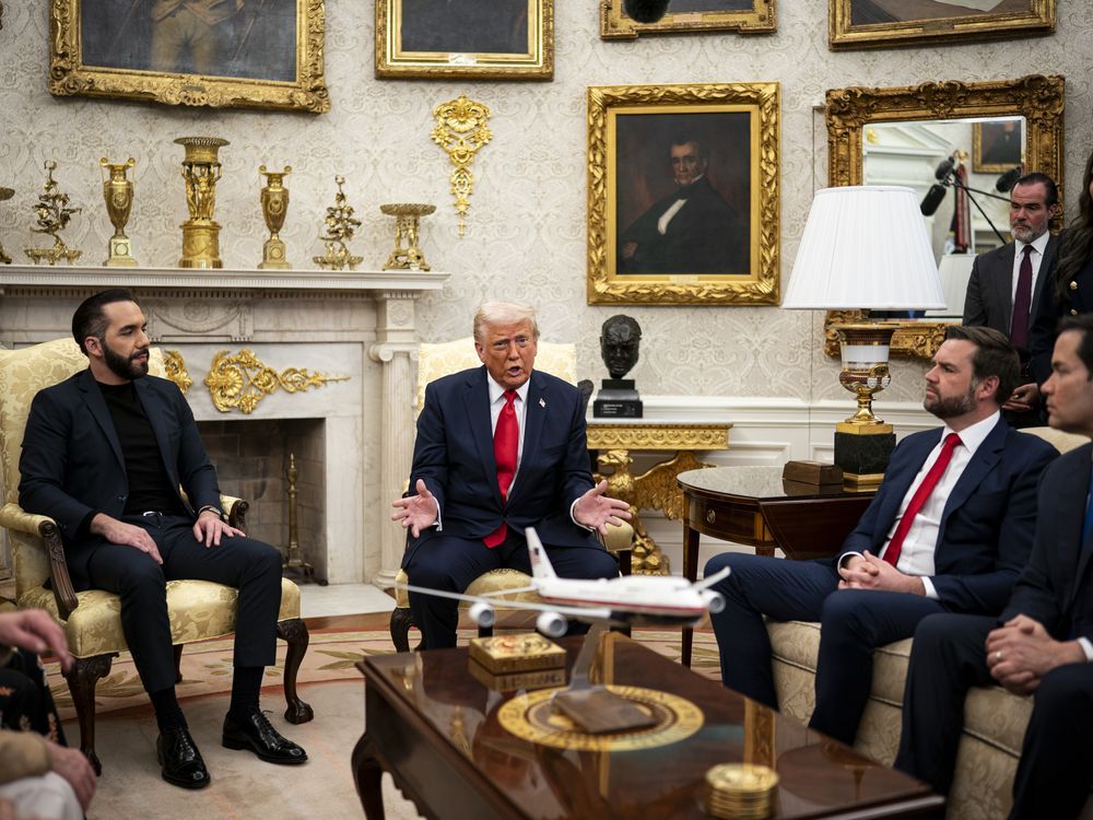 NextImg:Journalists held out of White House events despite judge’s ruling