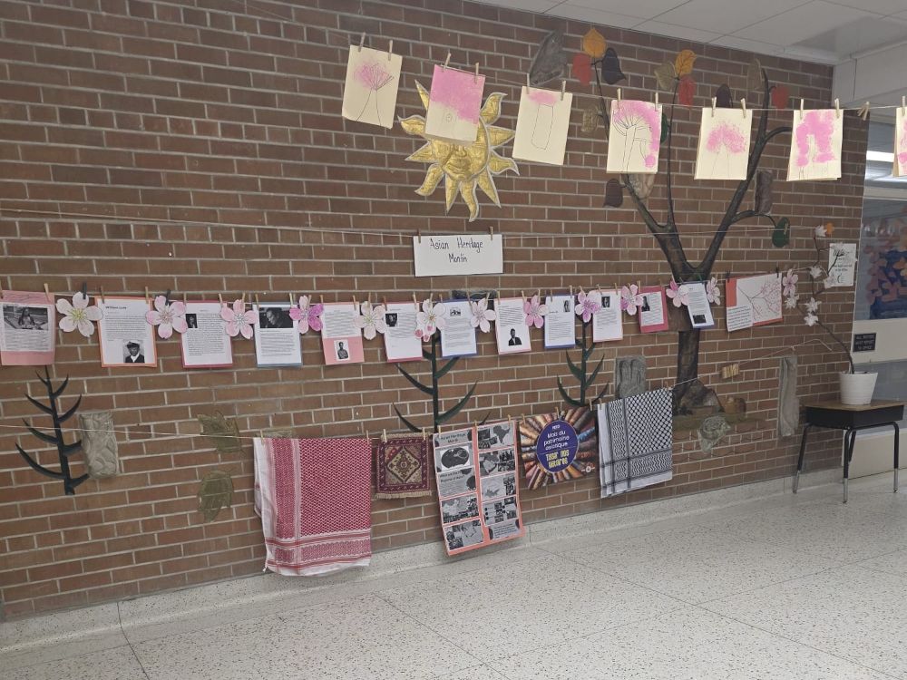 NextImg:Jesse Kline: Keffiyeh-wearing kindergarten teachers create hostile environment at Toronto school