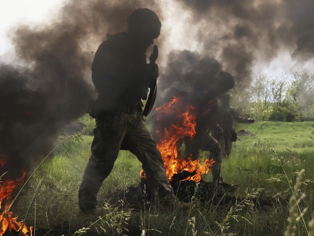 NextImg:Russia seizes Ukrainian border villages as its massive bombing campaign slows