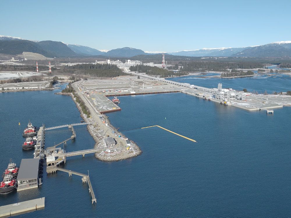 NextImg:FIRST READING: Just how far behind the world Canada has been allowed to lag on LNG