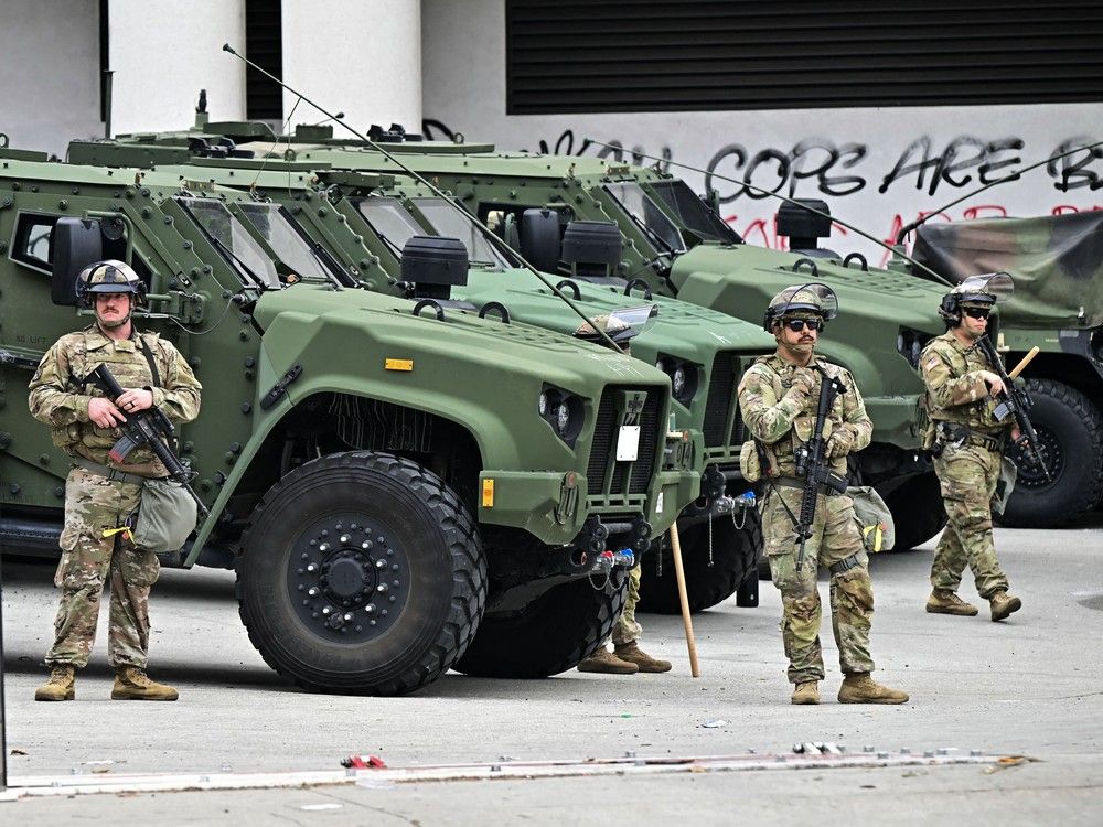 NextImg:U.S. National Guard setting up in L.A. at Trump's behest following ICE protests
