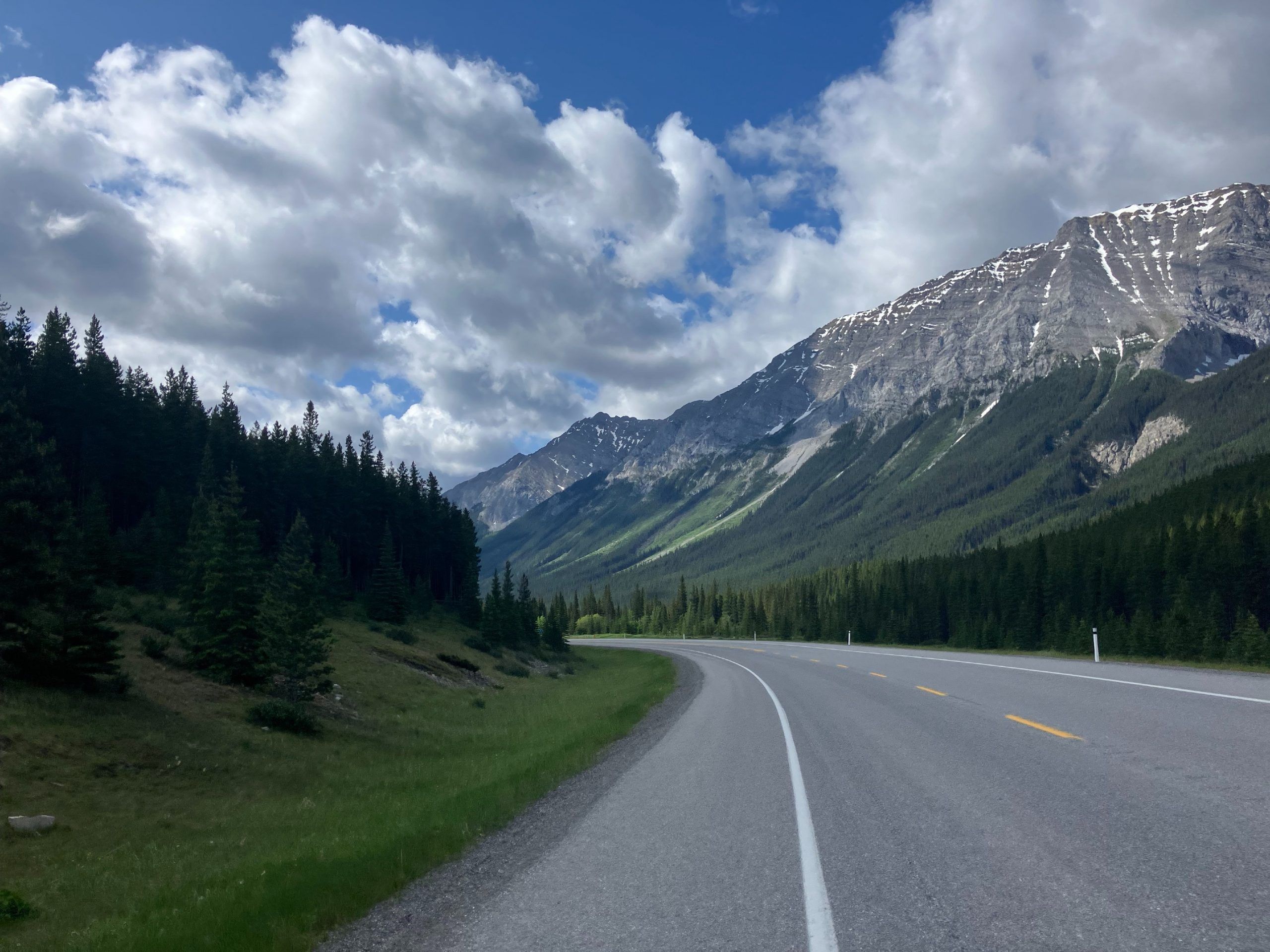  The view looking along Highway 40 in Alberta’s Kananaskis region.