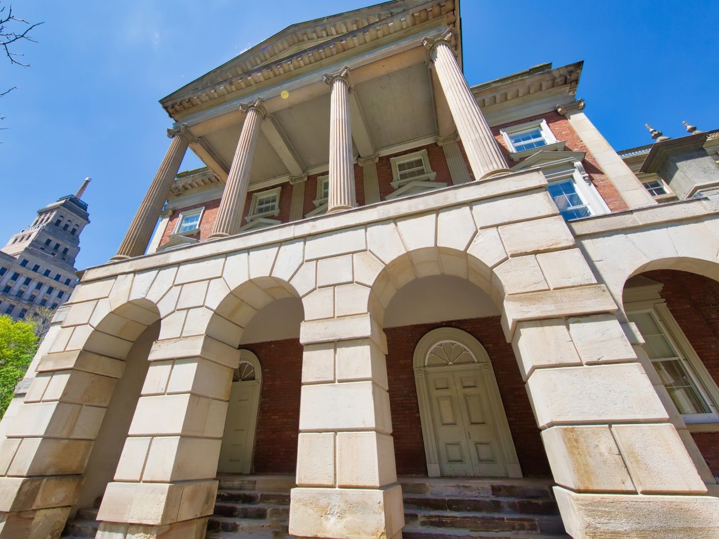  The Law Society of Ontario (LSO) at Osgoode Hall in Toronto. A report by a LSO committee found withholding details about a lawyer’s conduct can have serious ramifications on the safety of clients and “undermine public confidence in the professions.”