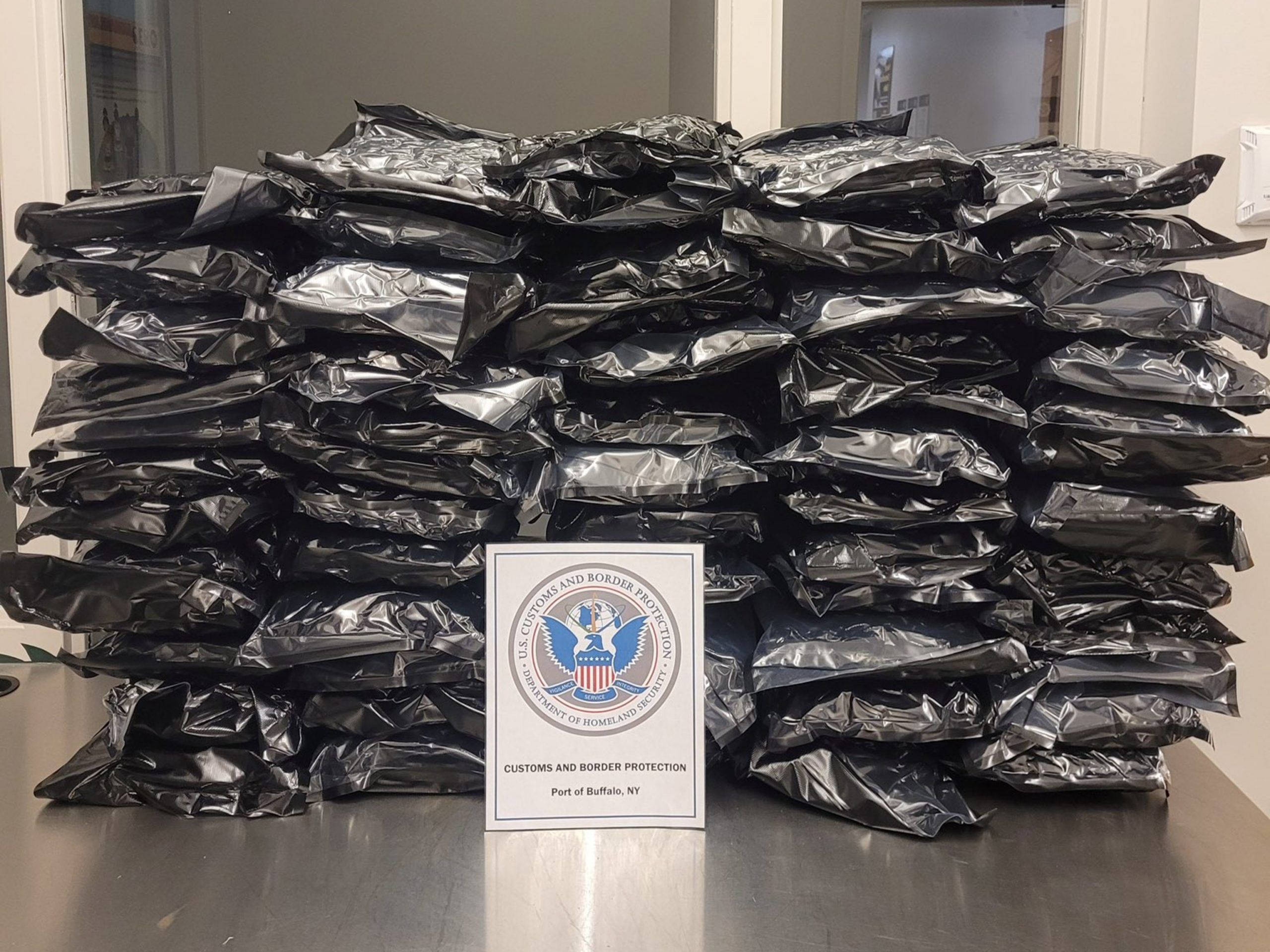 NextImg:U.S. man drives into Canada by mistake, gets busted with 78 pounds of pot on the way back