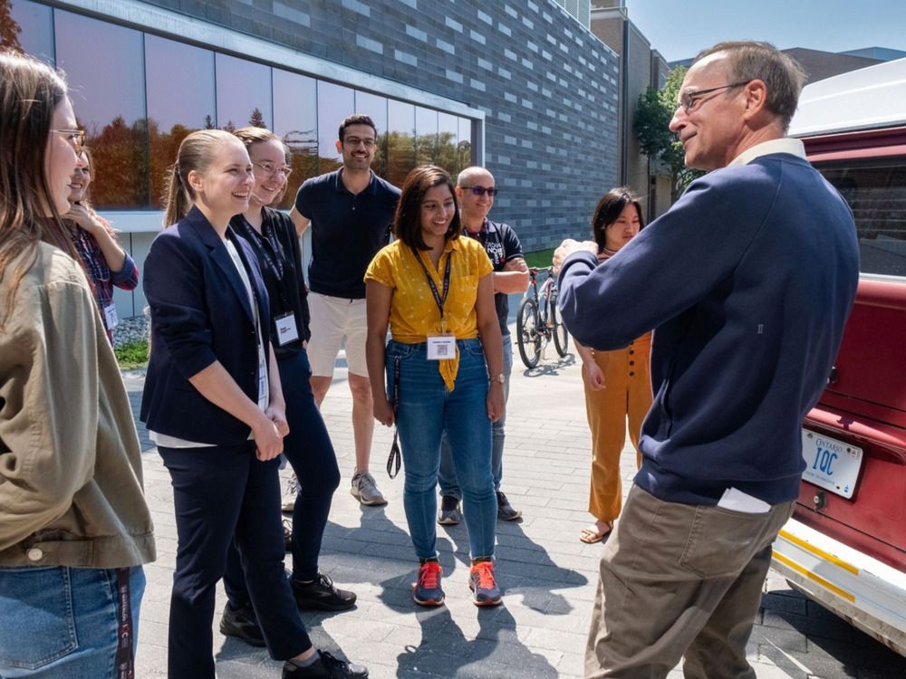  Raymond Laflamme was known for sharing his insights generously with students and colleagues.