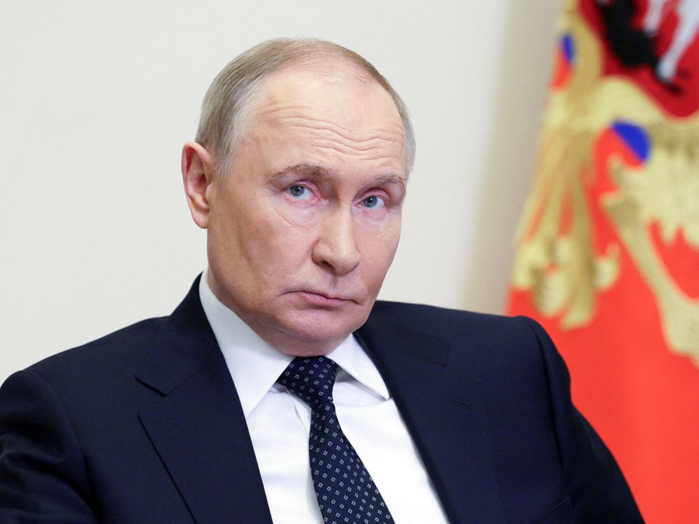 NextImg:Putin 'very strongly' vowed to respond to Ukraine's attack on Russian airfields, Trump says