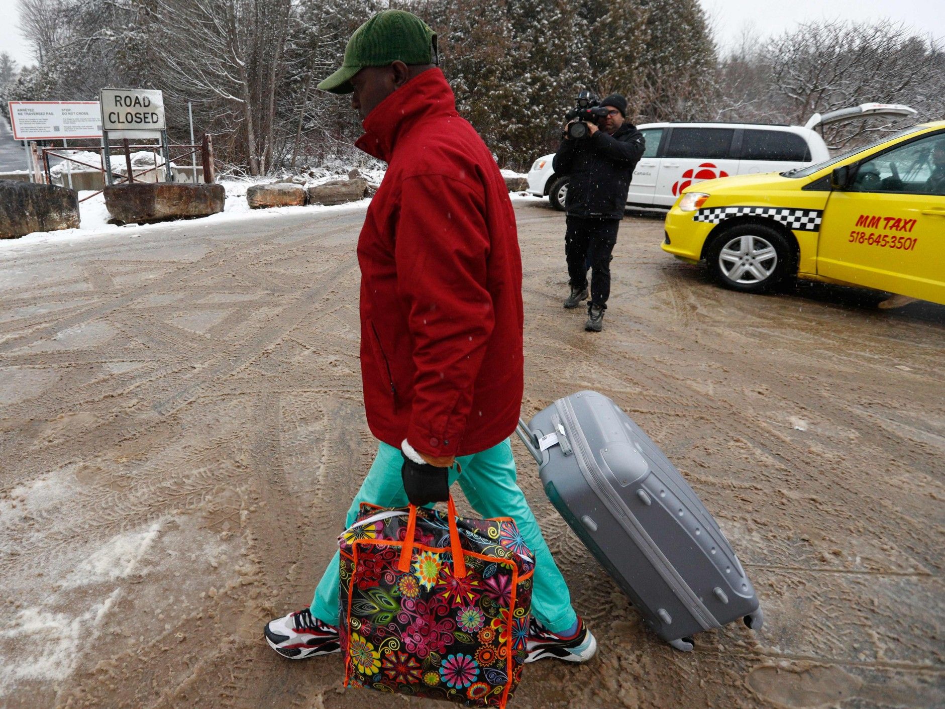 NextImg:U.S. crackdown on illegal immigrants is sending a surge of refugees to Canada