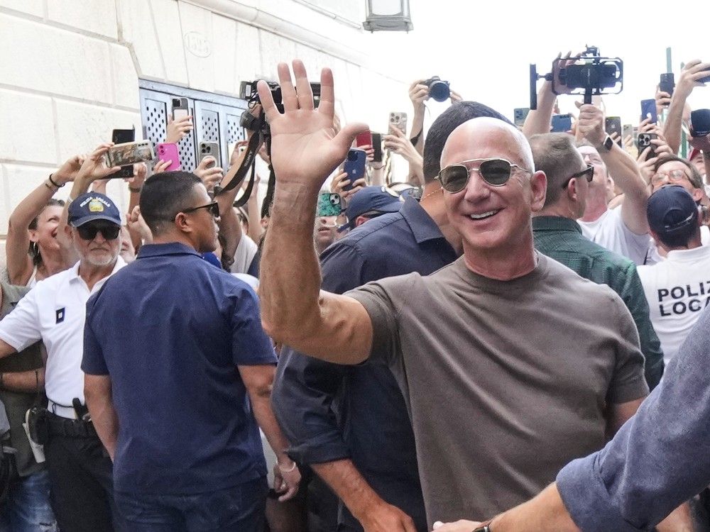 NextImg:These are the celebs attending Jeff Bezos’ Venice wedding