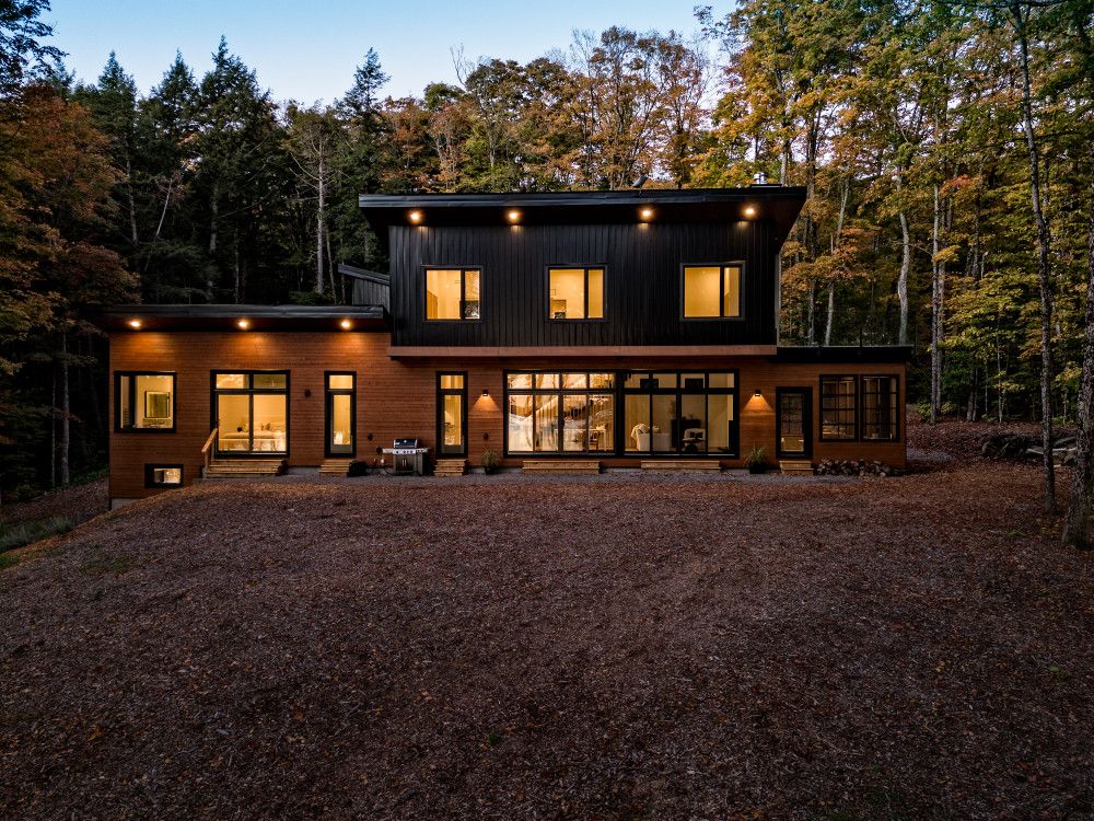 NextImg:Home design: Simplicity by the lake