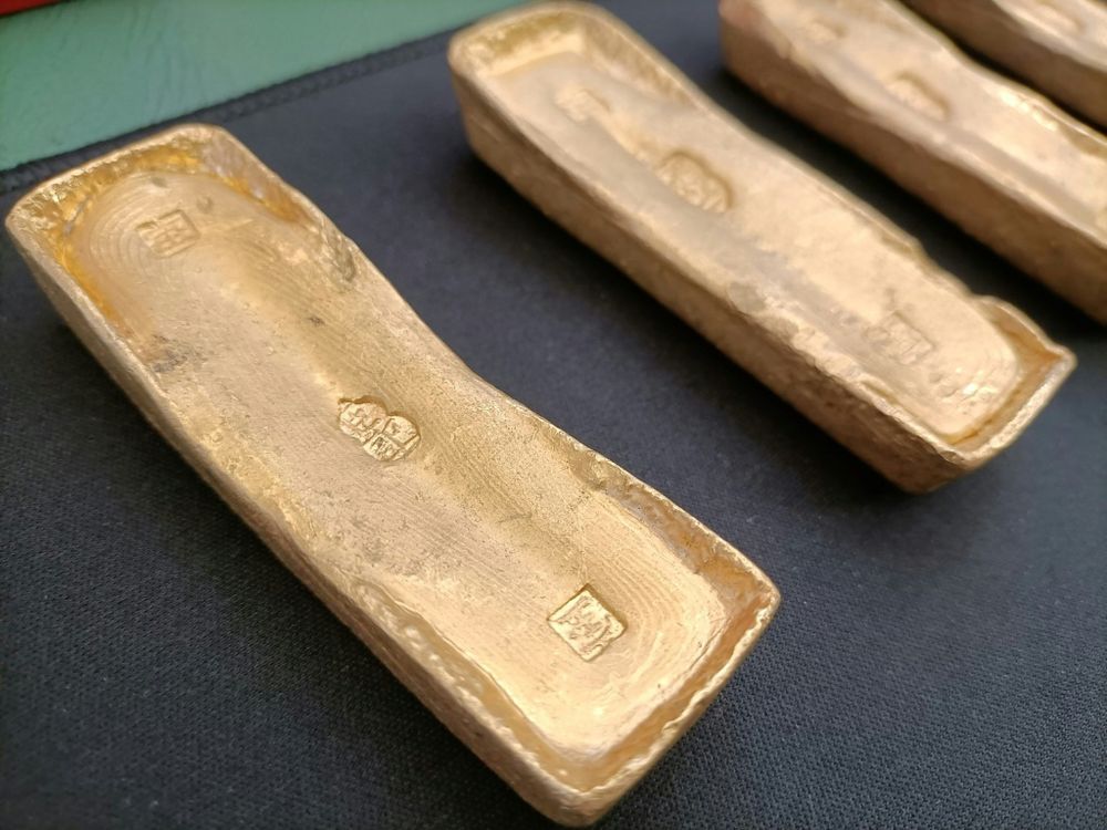 NextImg:U.S. couple risk trial in France over stolen 18th-century shipwreck gold
