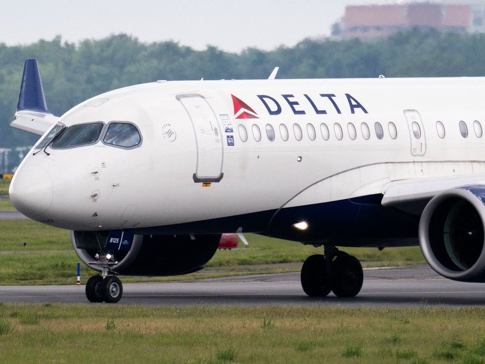 A Delta Airlines flight bound for Europe was forced to land in Minneapolis-St. Paul after it hit significant turbulence that resulted in several injuries. Photo by SAUL LOEB/AFP via Getty Images)