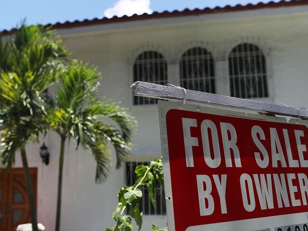 NextImg:Canadian searches for U.S. real estate shows steep decline: report