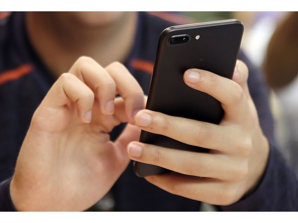 NextImg:Tea app promising safe dating for women hacked, putting users' privacy at risk