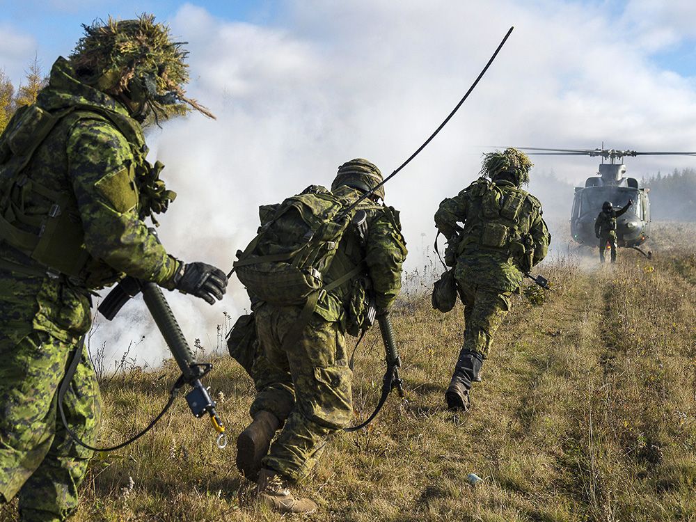 Canadian soldiers on a training exercise in New Brunswick.