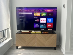 With its intuitive Roku OS, the Select Series offers a smooth user experience and fast access to apps like Netflix, Disney+, Prime Video and more. PHOTO BY VICTORIA SURLA