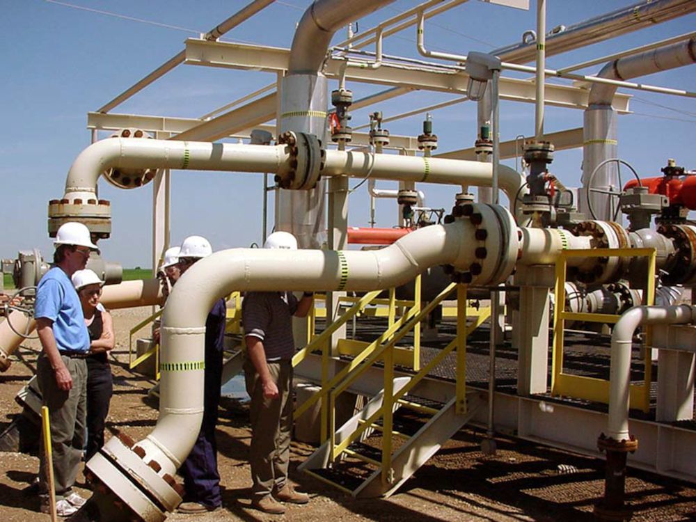 NextImg:Patrick Lennox: A surefire way to increase oil production and lower emissions