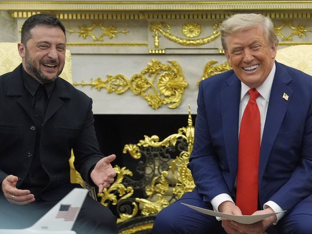 President Donald Trump meets with Ukraine's President Volodymyr Zelenskyy in the Oval Office at the White House, Monday, Aug. 18, 2025, in Washington. (AP Photo/Julia Demaree Nikhinson)