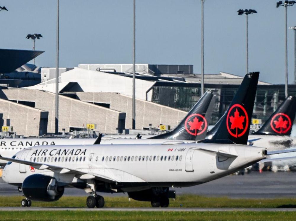NextImg:Most Air Canada domestic, international flights expected to take off Thursday