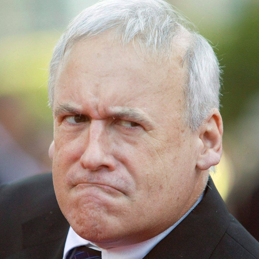  Robert Munsch easily ranks among the world’s most widely read Canadian authors. At any time, Amazon’s running list of bestsellers usually includes at least one Munsch title in the top 10 (usually his 1986 classic Love You Forever). So it’s perhaps fitting that Munsch is planning to die via the particularly Canadian route of assisted suicide, what with Canada quickly seeing more assisted deaths than almost anyone else. A recent New York Times profile revealed that Munsch, who suffers from dementia, was approved for a doctor-assisted suicide.