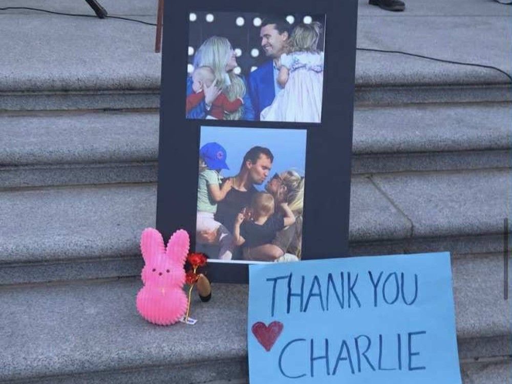 NextImg:Canadians react to Charlie Kirk's murder: Thousands attend Winnipeg vigil and others across the country