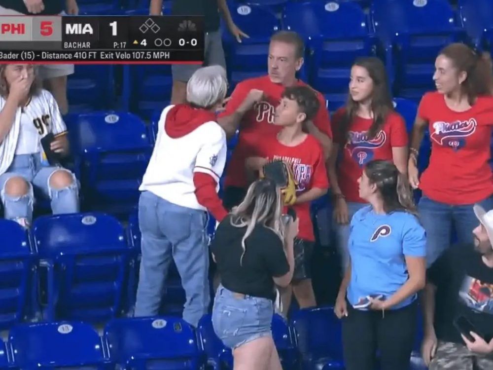 NextImg:Phillies fan who took baseball from a kid offered $5000 if ball autographed 'I'm sorry'