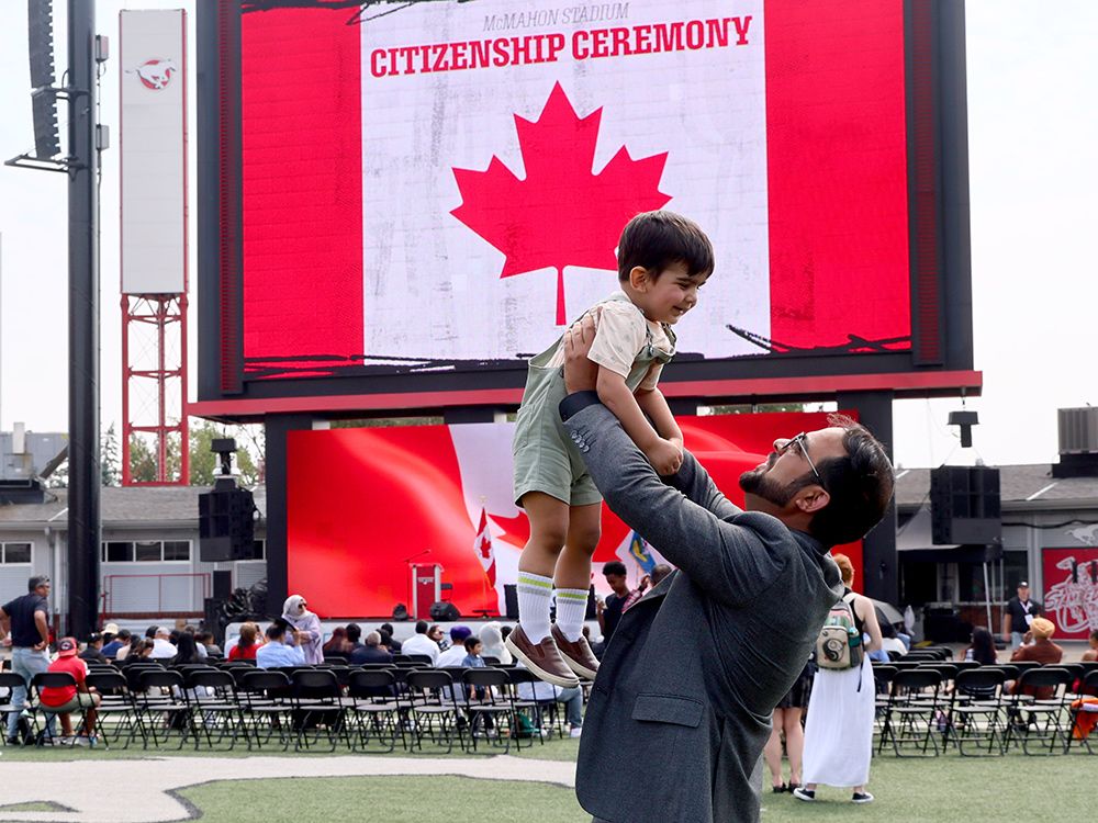 NextImg:Majority of Canadians continue to oppose new immigration: poll