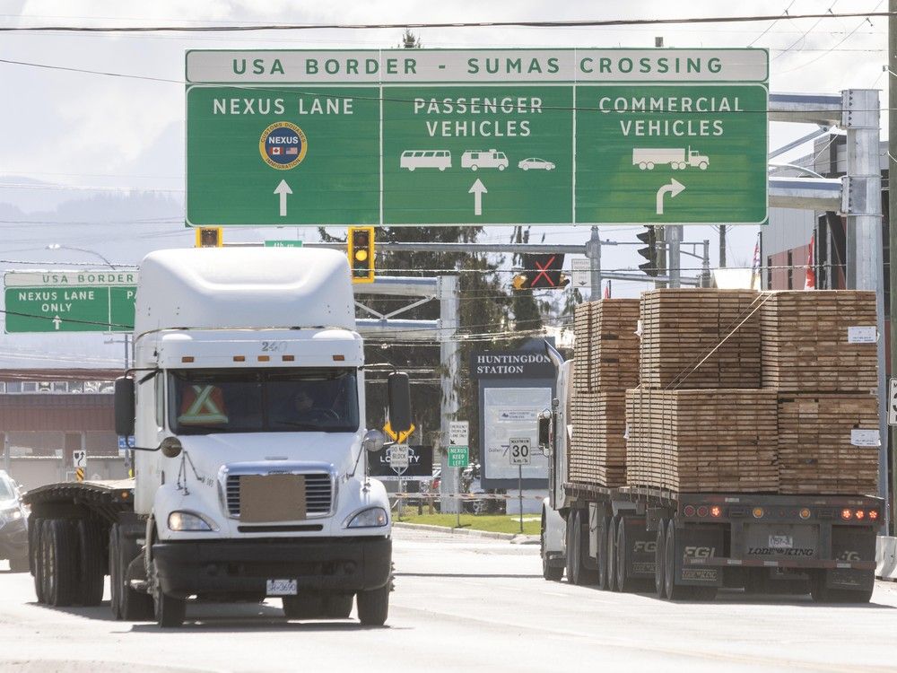 B.C. police charge five with 'border running' into Canada from U.S. B.C. police charge five with 'border running' into Canada from U.S.