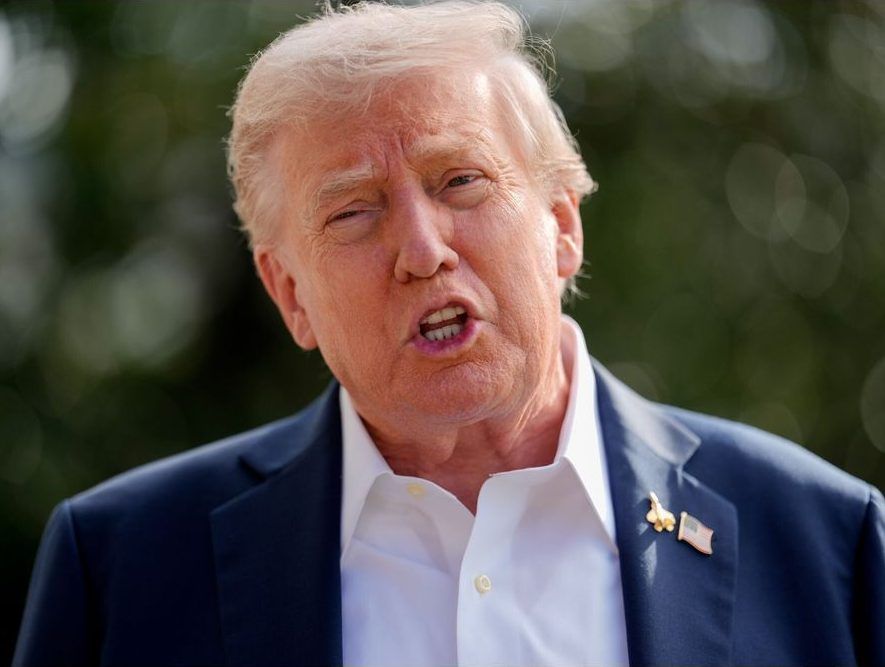 NextImg:Trump and congressional leaders to meet as government shutdown deadline looms
